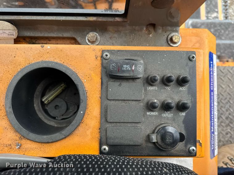 image for item DH9901 2017 ATMAX MowerMax Flexwing  municipal tractor