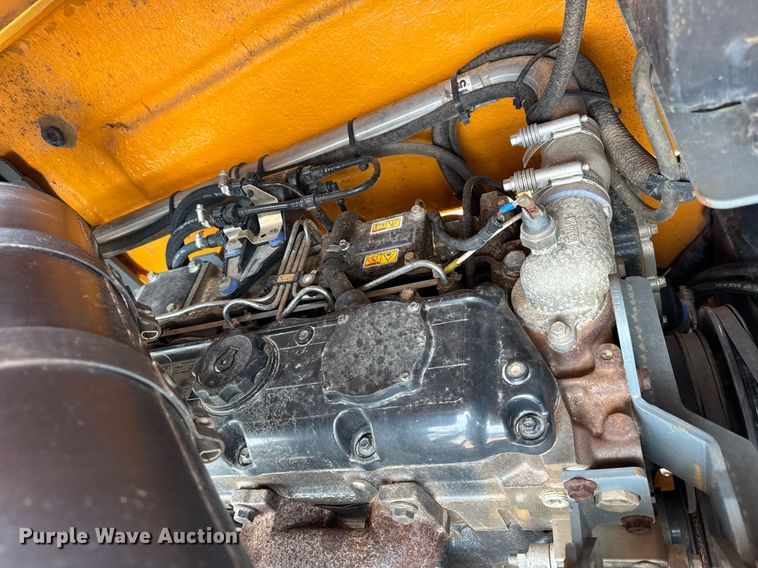 image for item DH9901 2017 ATMAX MowerMax Flexwing  municipal tractor