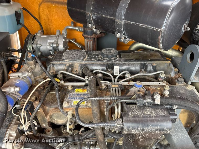 image for item DH9901 2017 ATMAX MowerMax Flexwing  municipal tractor