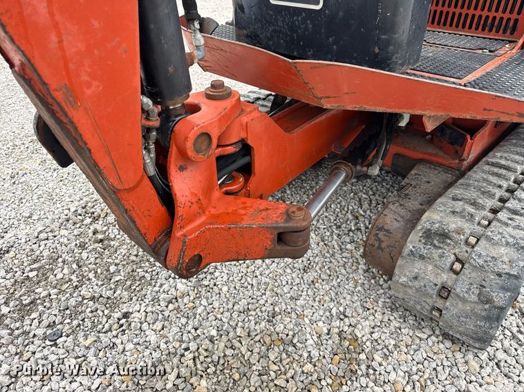 image for item DH9902 2009 Ditch Witch XT850 mini excavator / tool carrier