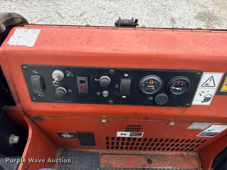 image for item DH9902 2009 Ditch Witch XT850 mini excavator / tool carrier