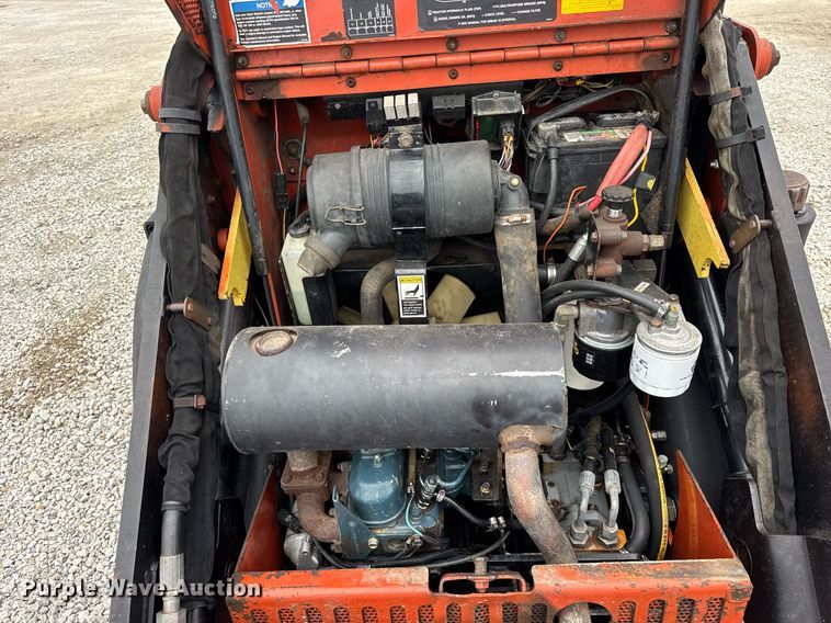 image for item DH9902 2009 Ditch Witch XT850 mini excavator / tool carrier