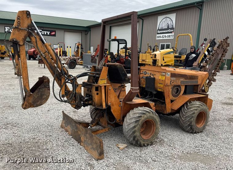 image for item DH9904 1986 Case 25+4XP trencher