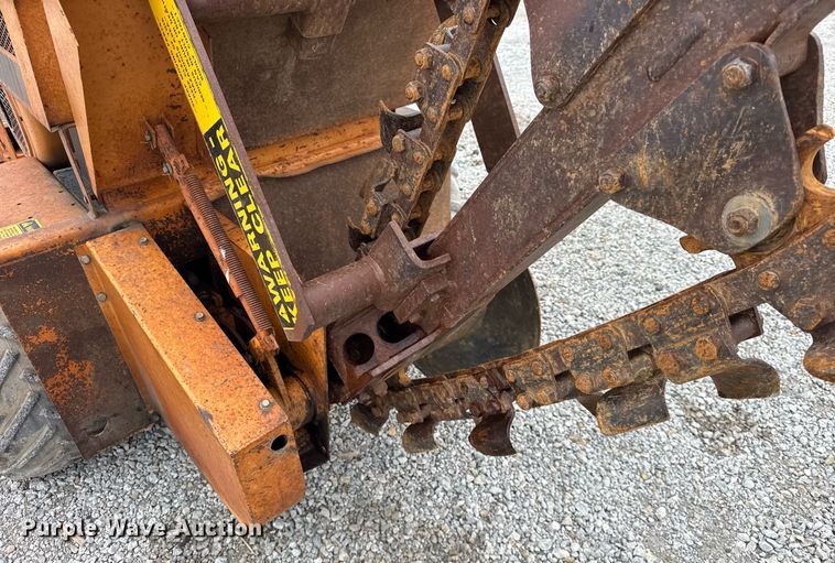 image for item DH9904 1986 Case 25+4XP trencher