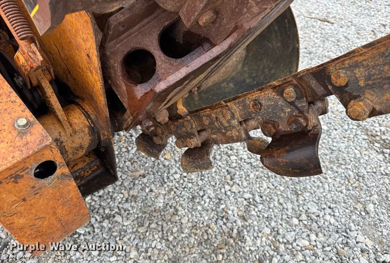 image for item DH9904 1986 Case 25+4XP trencher