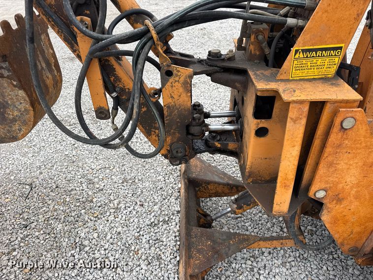 image for item DH9904 1986 Case 25+4XP trencher