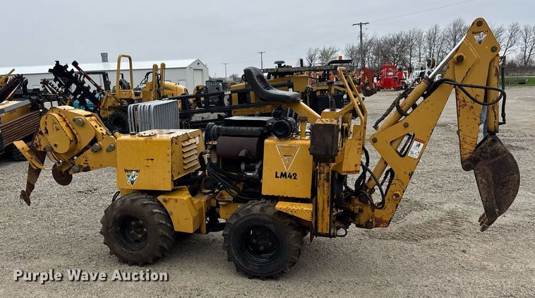 image for item DH9905 2002 Vermeer LM42 cable plow