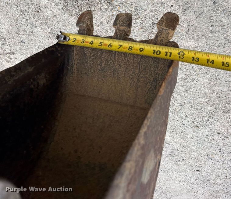 image for item DH9905 2002 Vermeer LM42 cable plow