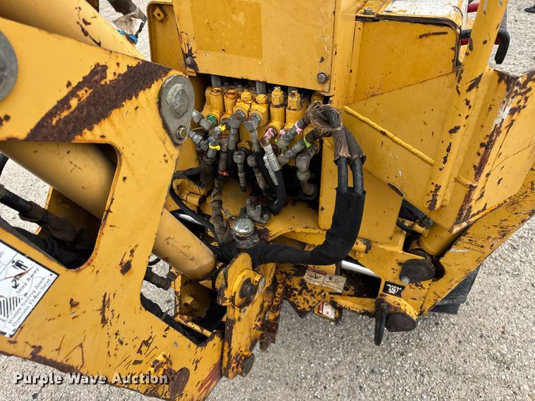 image for item DH9905 2002 Vermeer LM42 cable plow