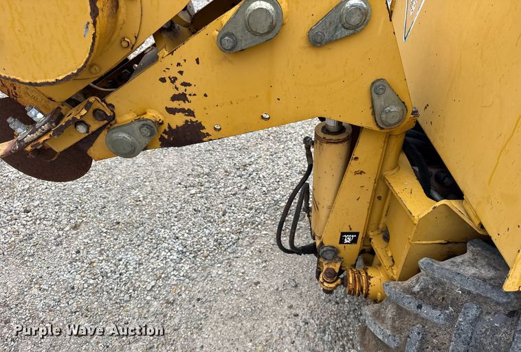 image for item DH9905 2002 Vermeer LM42 cable plow