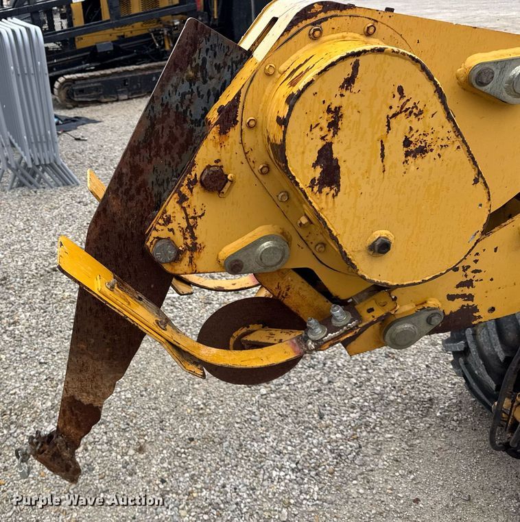 image for item DH9905 2002 Vermeer LM42 cable plow