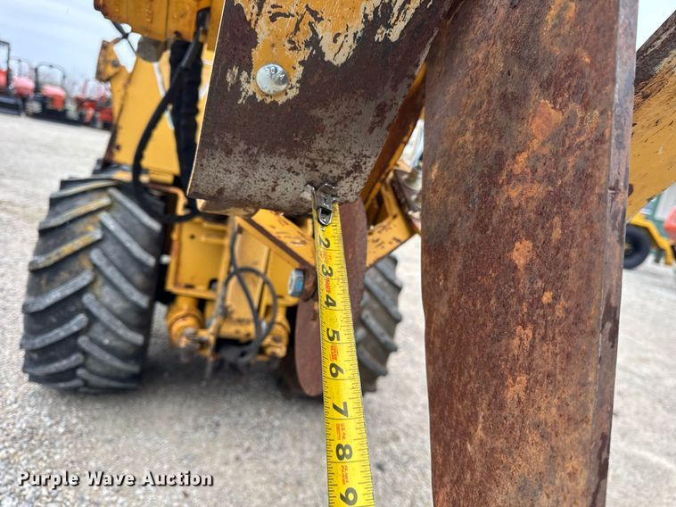 image for item DH9905 2002 Vermeer LM42 cable plow