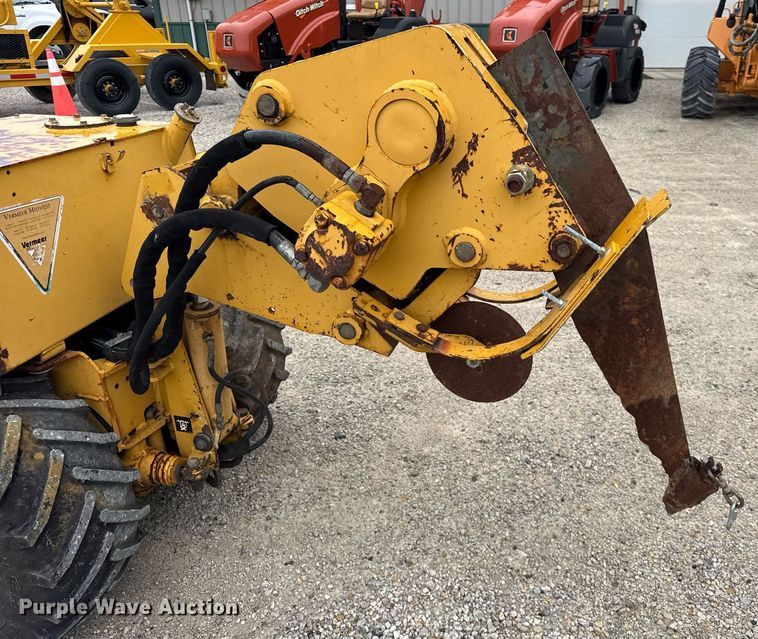 image for item DH9905 2002 Vermeer LM42 cable plow