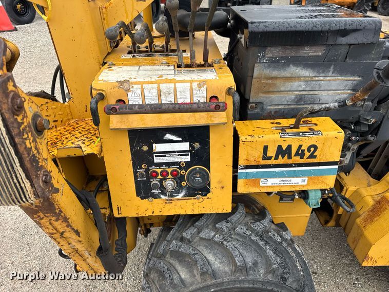 image for item DH9905 2002 Vermeer LM42 cable plow