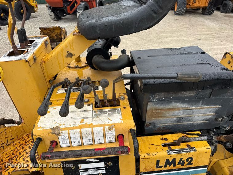 image for item DH9905 2002 Vermeer LM42 cable plow