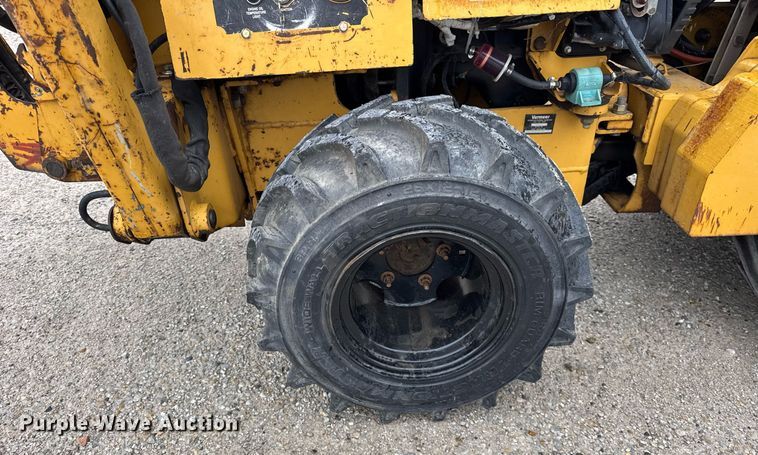 image for item DH9905 2002 Vermeer LM42 cable plow