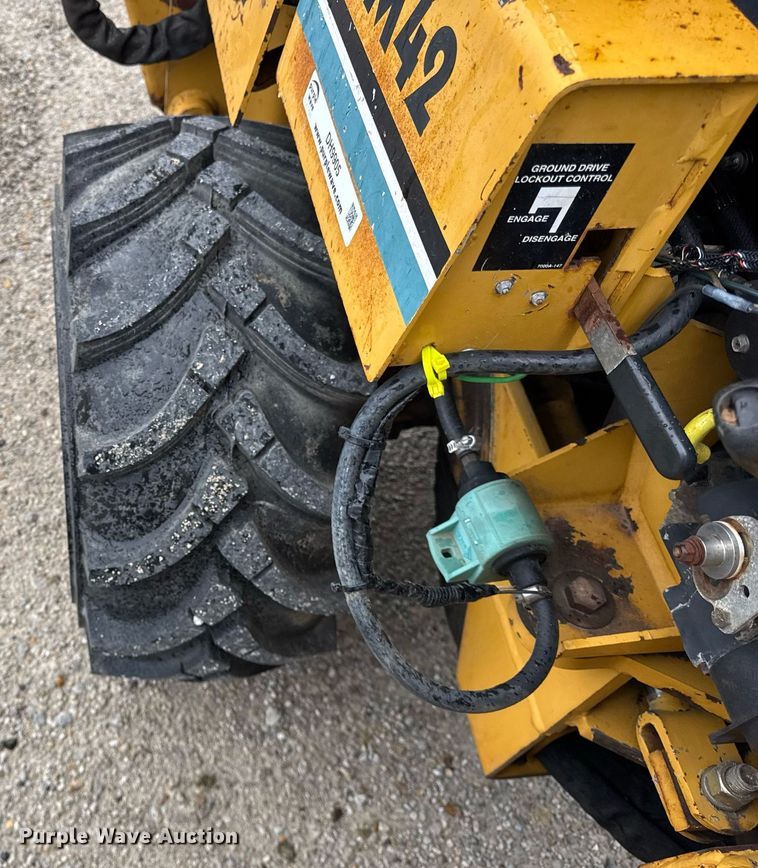 image for item DH9905 2002 Vermeer LM42 cable plow