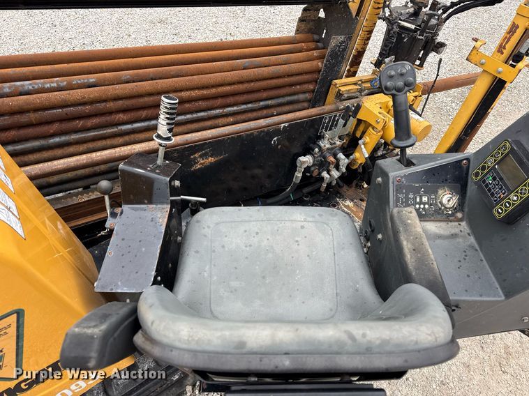 image for item DH9908 2013 Vermeer D9x13 Series II directional boring unit