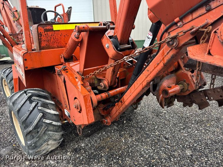 image for item DH9910 1999 Ditch Witch 5110 trencher