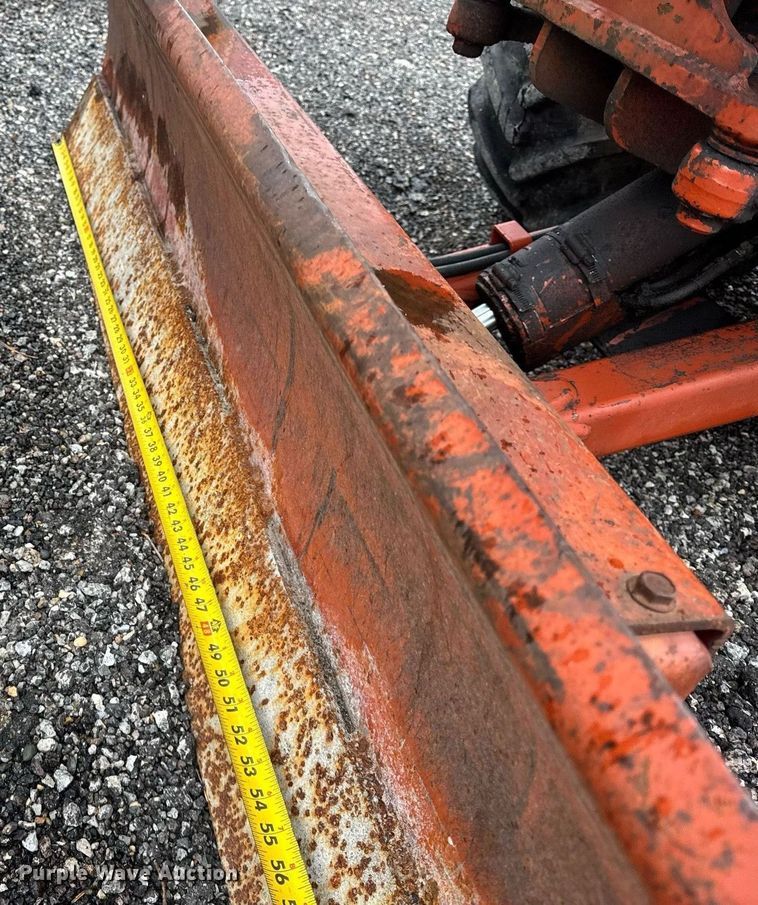 image for item DH9910 1999 Ditch Witch 5110 trencher