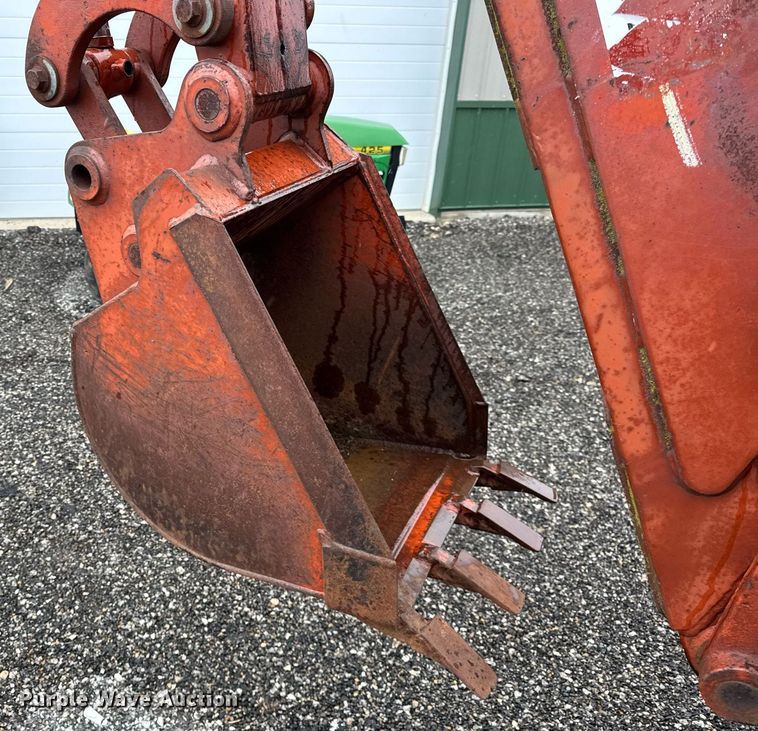 image for item DH9910 1999 Ditch Witch 5110 trencher