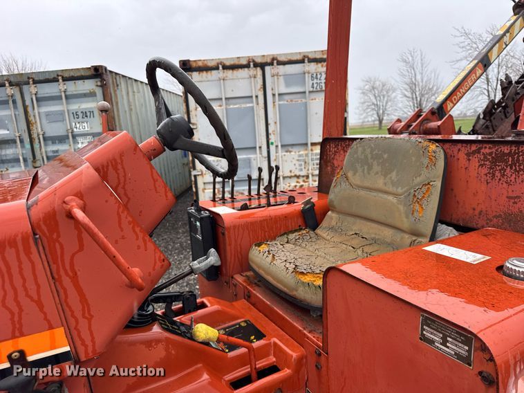 image for item DH9910 1999 Ditch Witch 5110 trencher