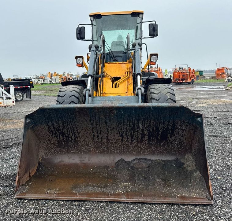 image for item DH9912 2011 Hyundai HL740-9TM wheel loader