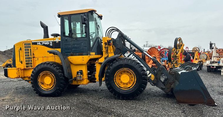 image for item DH9912 2011 Hyundai HL740-9TM wheel loader