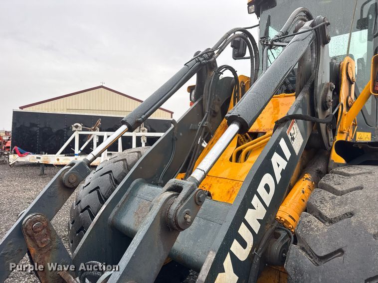 image for item DH9912 2011 Hyundai HL740-9TM wheel loader