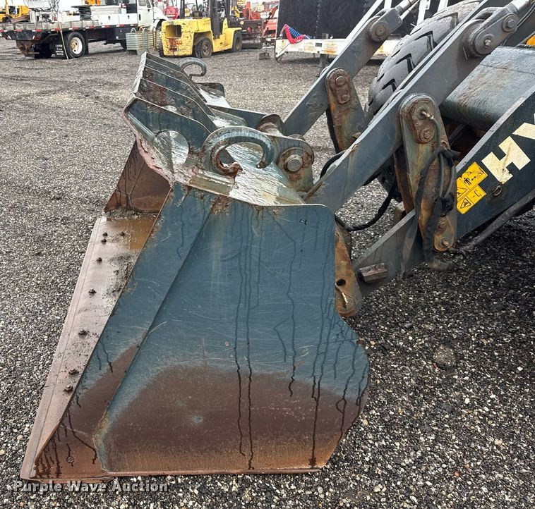 image for item DH9912 2011 Hyundai HL740-9TM wheel loader