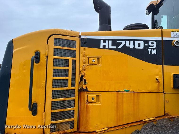 image for item DH9912 2011 Hyundai HL740-9TM wheel loader