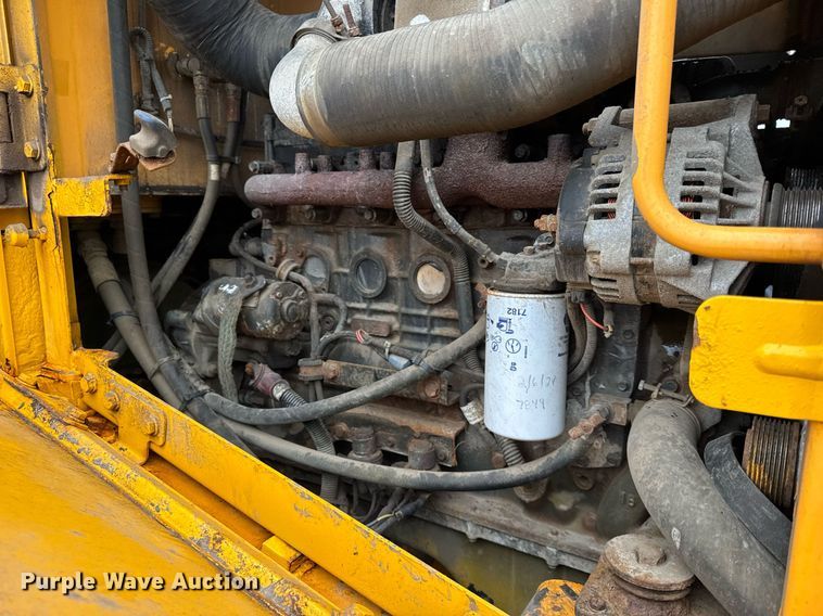 image for item DH9912 2011 Hyundai HL740-9TM wheel loader