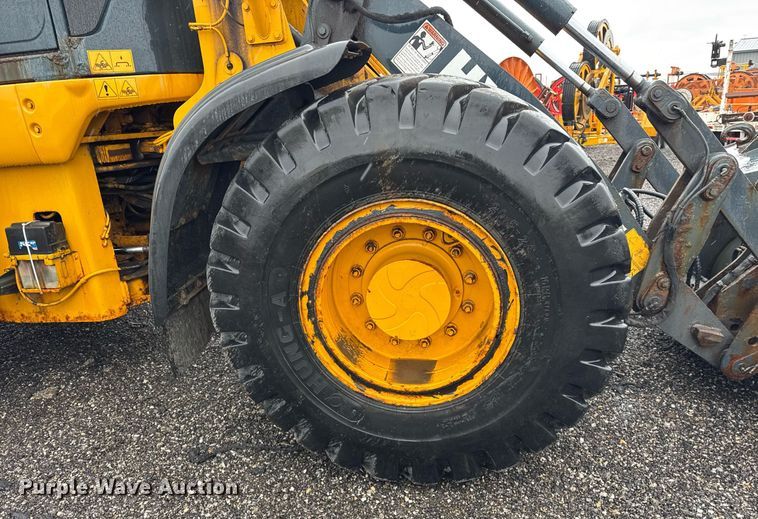 image for item DH9912 2011 Hyundai HL740-9TM wheel loader