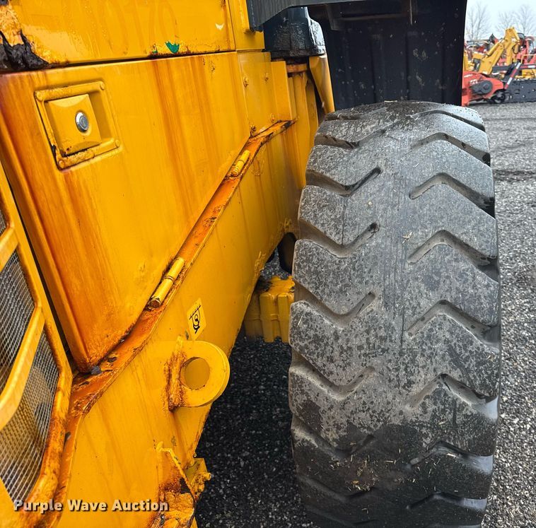 image for item DH9912 2011 Hyundai HL740-9TM wheel loader