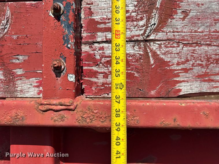 image for item DH9916 1995 International 4700 dump truck