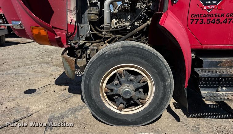 image for item DH9916 1995 International 4700 dump truck