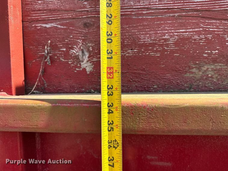 image for item DH9917 1994 International 4600 dump truck