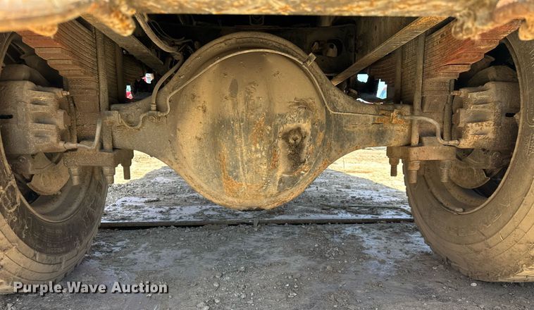 image for item DH9917 1994 International 4600 dump truck