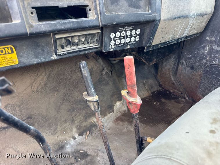 image for item DH9917 1994 International 4600 dump truck