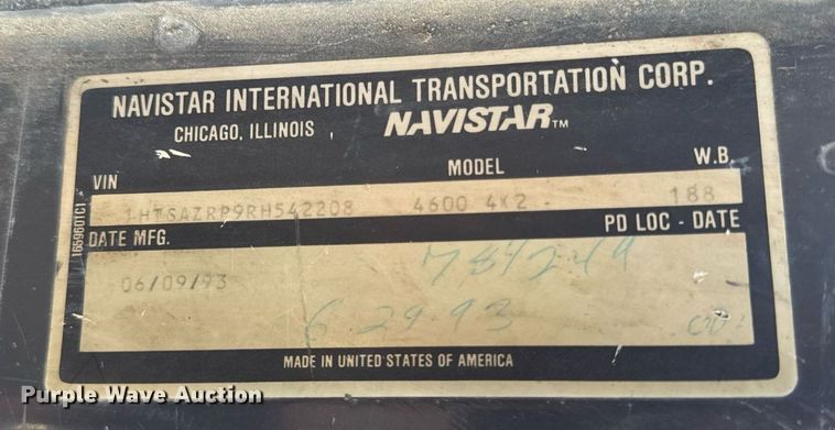 image for item DH9917 1994 International 4600 dump truck