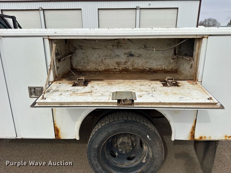 image for item DH9919 2015 Ford F550 Super Duty utility / service truck