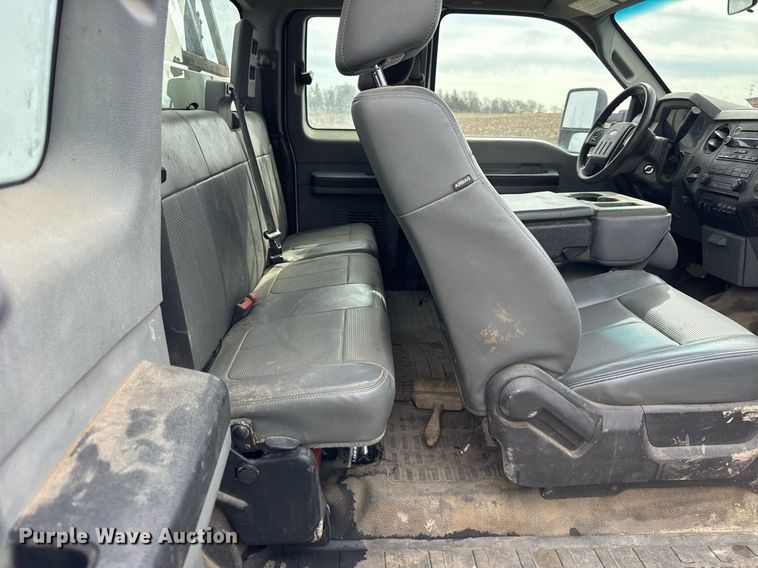 image for item DH9919 2015 Ford F550 Super Duty utility / service truck