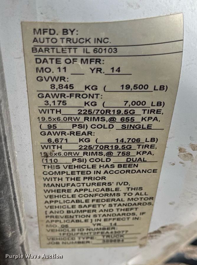 image for item DH9919 2015 Ford F550 Super Duty utility / service truck