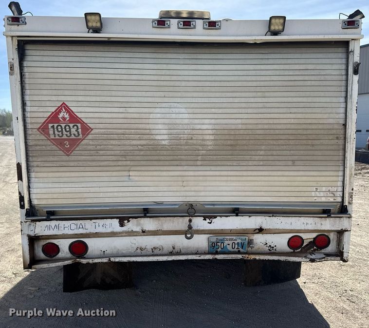 image for item DM5639 2003 Freightliner Business Class M2 fuel / lube truck