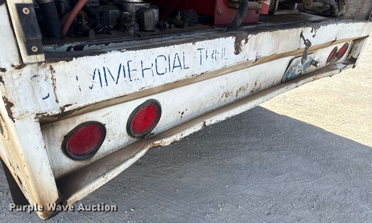 image for item DM5639 2003 Freightliner Business Class M2 fuel / lube truck