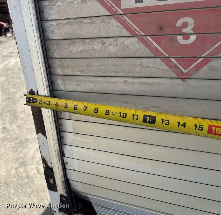 image for item DM5639 2003 Freightliner Business Class M2 fuel / lube truck