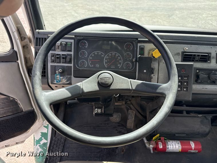 image for item DM5639 2003 Freightliner Business Class M2 fuel / lube truck