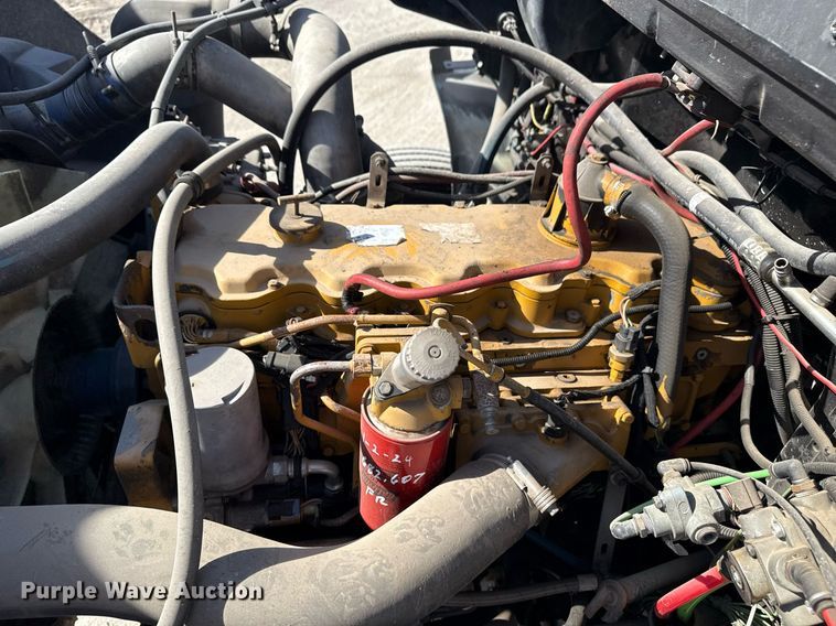 image for item DM5639 2003 Freightliner Business Class M2 fuel / lube truck