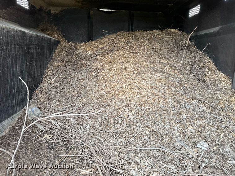 image for item DM5674 2009 International 4300 bucket truck