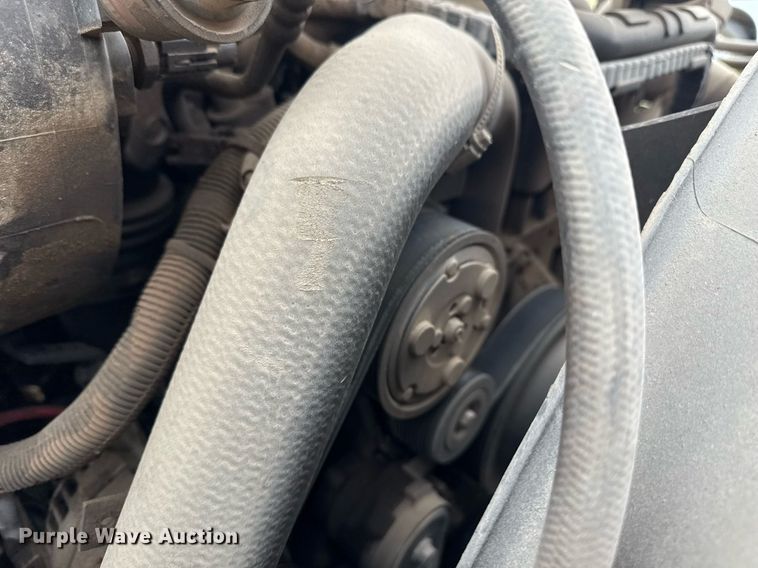 image for item DM5674 2009 International 4300 bucket truck